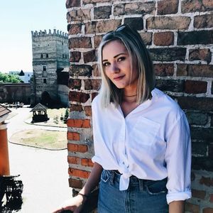 Meet your Posher, Dianna